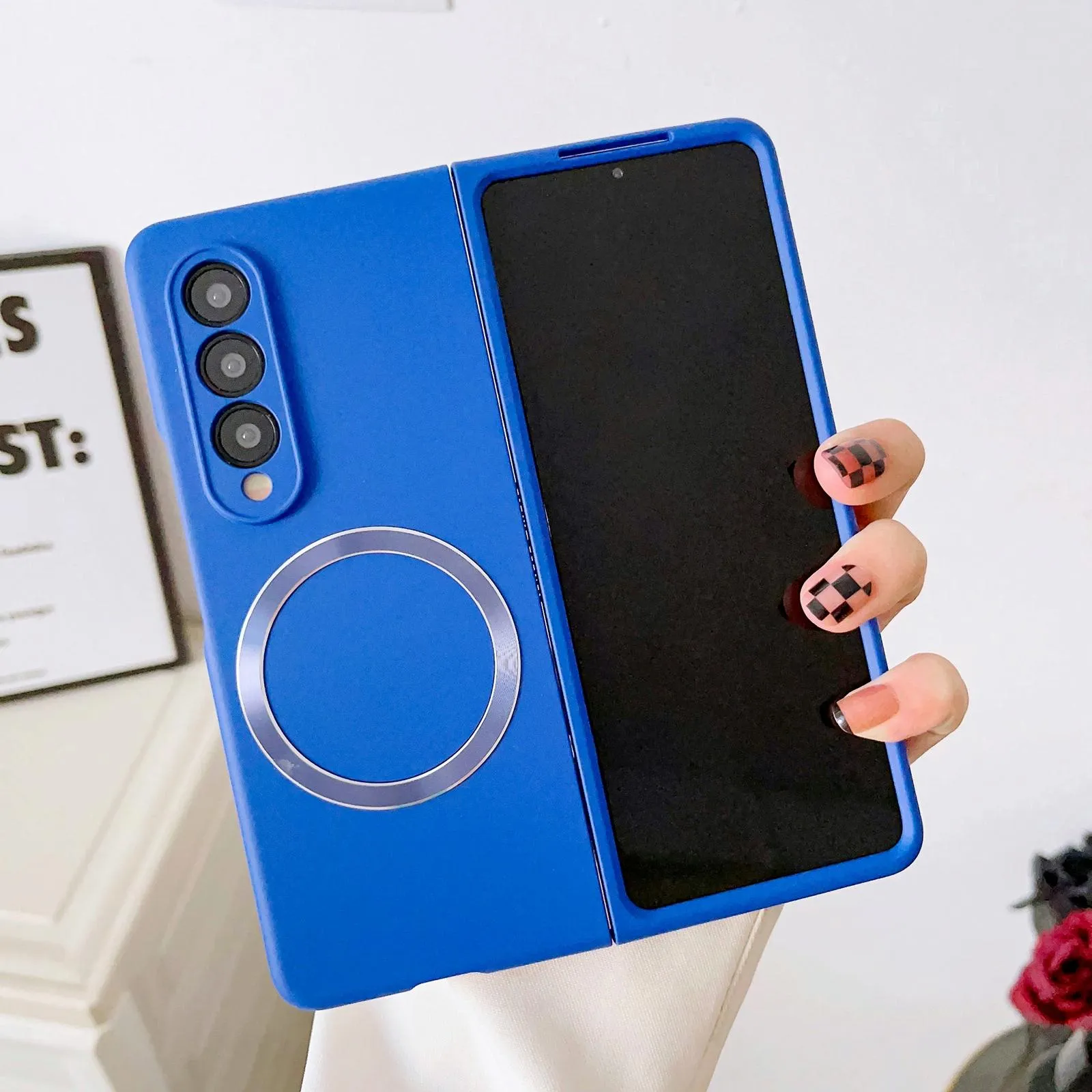 Galaxy z Fold 4 Magnetic Skin Case - Magsafe