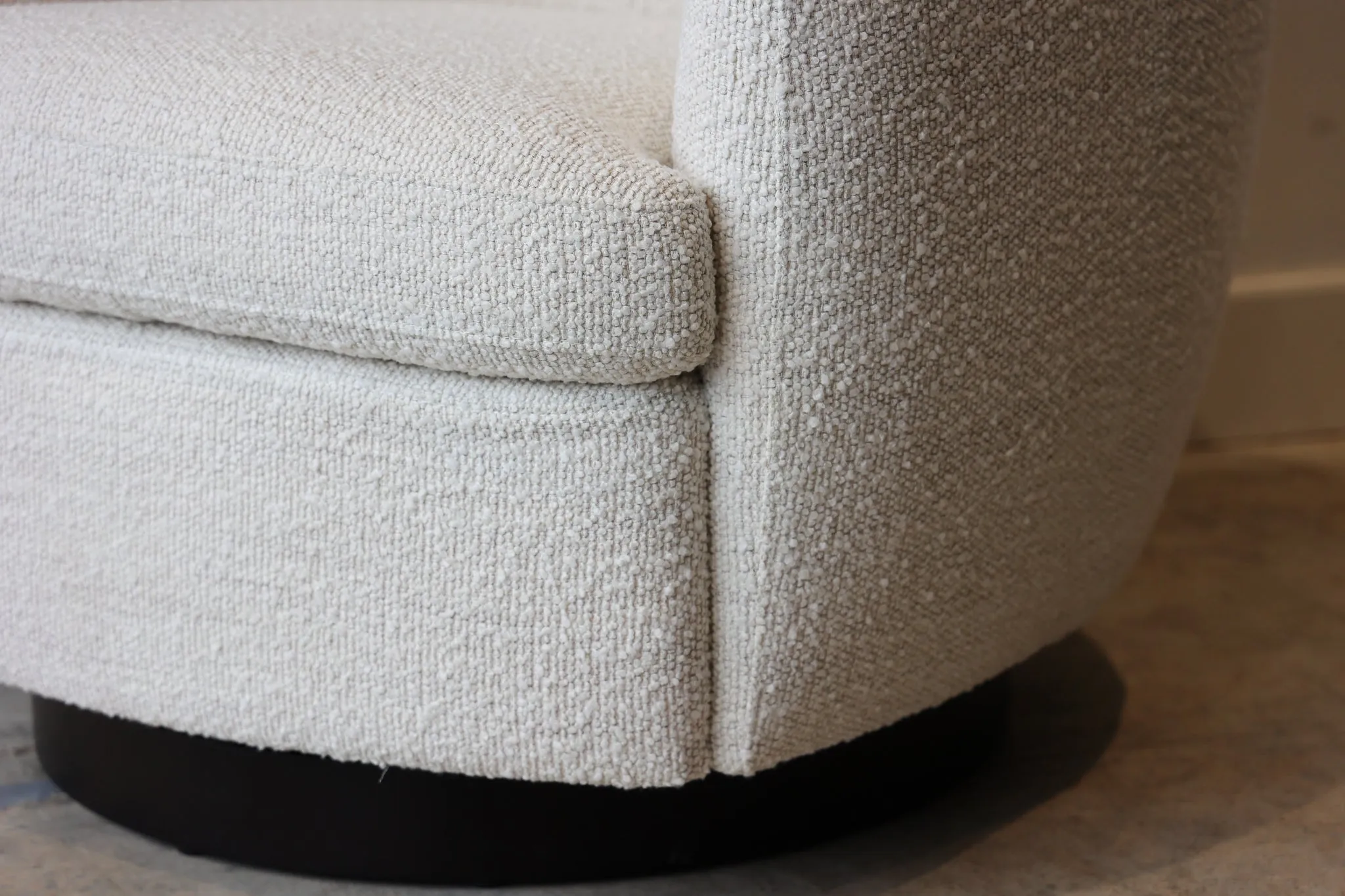 Madison Swivel Chair