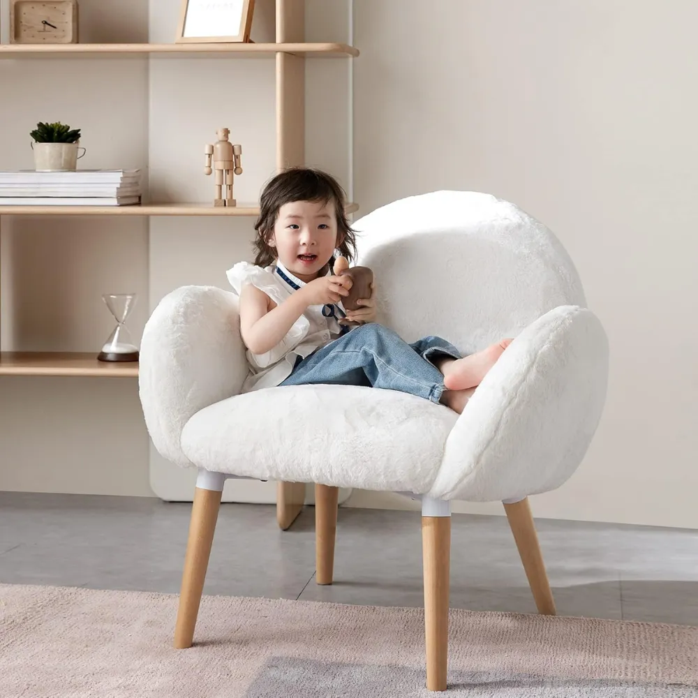 Stylish Beech Wood and Imitation Lamb Fabric Sofa Chair